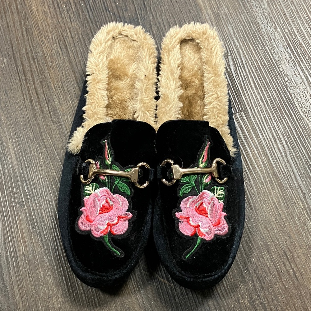Hot Kiss Black Velvet Mules with Pink Rose Embroidery